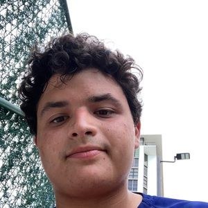 Meet your Posher, Carlos